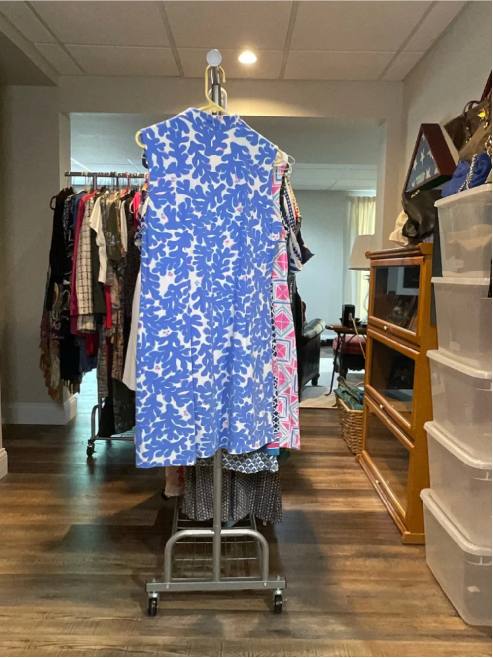Women's Mahi Gold Blue & White Floral Sleeveless Dress L - Picture 2 of 2